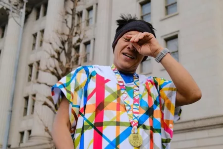 Ariel Noah Menangis!Berhasil Taklukan Garis Finish di Tokyo Marathon 2025! Ariel Noah Menangis!Berhasil Taklukan Garis Finish di Tokyo Marathon 2025! (@arielnoah)