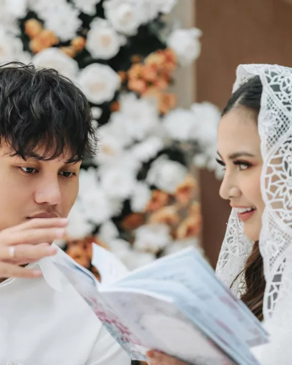 Rizky Febian dan Mahalini Laksanakan Aqiqah Putri Pertamanya Rizky Febian dan Mahalini Laksanakan Aqiqah Putri Pertamanya (@rizkyfbian)