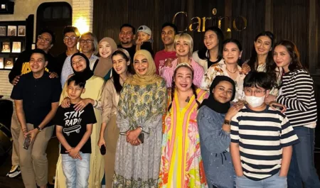 21 Tahun Berlalu! Inilah Potret Pemain Di Sini ada Setan 21 Tahun Berlalu! Inilah Potret Pemain Di Sini ada Setan (@tinats)