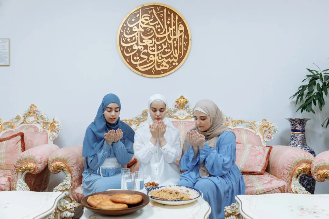 Tips Berpuasa Agar Tetap Sehat dan Kuat Selama Ramadhan
