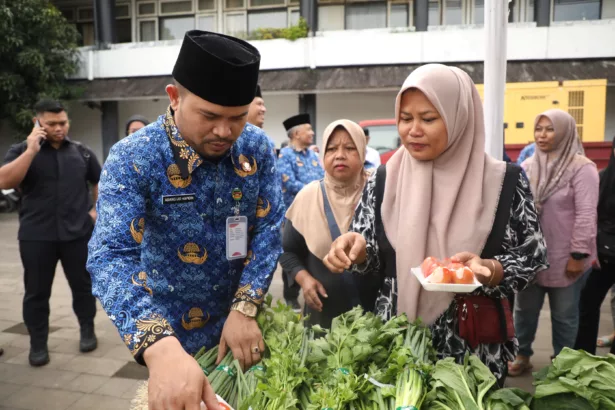 Bazar Ramadan, Cara Pemkab Purwakarta Tekan Harga Sembako Murah