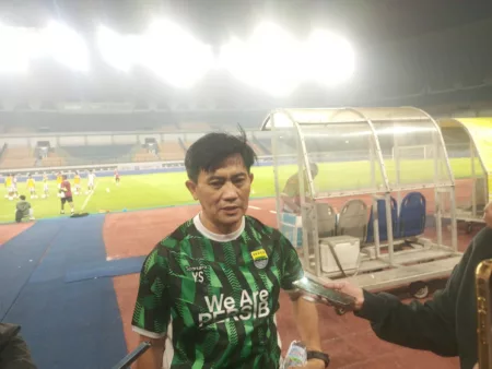 Latihan Perdana Tanpa Bojan, Yaya Sunarya Beberkan Kondisi Fisik Para Pemain Persib Bandung Latihan Perdana Tanpa Bojan, Yaya Sunarya Beberkan Kondisi Fisik Para Pemain Persib Bandung