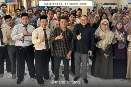 Reses Yomanius Untung Tampung Aspirasi Guru SD IT Majalengka Reses Yomanius Untung Tampung Aspirasi Guru SD IT Majalengka
