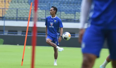Beckham Ingin Tularkan Raihan Manis di Klub ke Timnas Indonesia