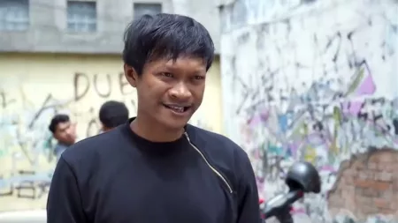 Sinopsis Preman Pensiun Episode Sabtu 8 Maret 2025: Bubun Bikin Rendy Babak Belur, Bos Besar Tak Terima Sinopsis Preman Pensiun Episode Sabtu 8 Maret 2025: Bubun Bikin Rendy Babak Belur, Bos Besar Tak Terima