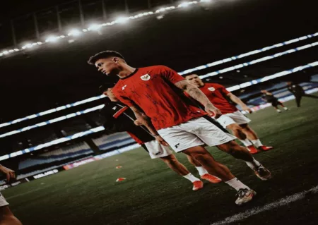 Mees Hilgers Kembali Berlatih, Isu Cedera Palsu Terbantahkan Tepis isu cedera palsu, Mees Hilgers kembali berlatih bersama FC Twente