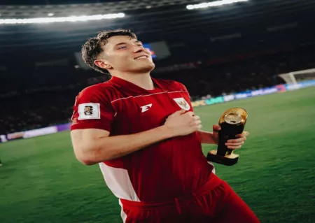 Ole Romeny Bersinar di Timnas Indonesia, Pelatih Oxford United Beri Pujian Ole Romeny mendapat pujian dari pelatih Oxford United