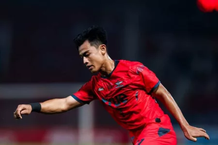 Pratama Arhan Tampil 85 Menit, True Bangkok United Kalahkan Sukhothai Pemain True Bangkok United, Pratama Arhan