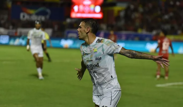 Prediksi Susunan Pemain dan Prediksi Skor Persib Bandung vs PSS Sleman, Dimas dan Febri Comeback ?