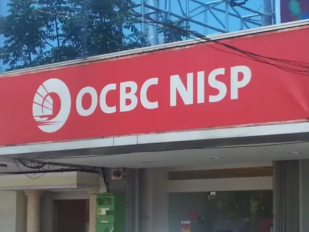 Bank OCBC NISP Diduga Langgar SOP, Nasabah Menggugat, OJK Turun Tangan! Bank OCBC NISP