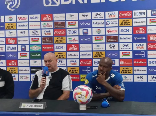 Jelang Menghadapi Malut United, Bojan Hodak Ingatkan Waspada Saat Kehilangan Bola