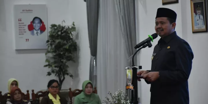 Bupati Sumedang Dony Ahmad Munir menegaskan komitmennya untuk menjaga dan melestarikan alam Kabupaten Sumedang dari kerusakan