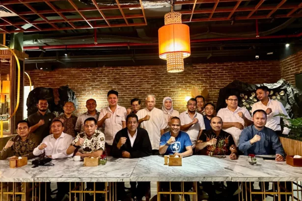 Forum Roundtable 98 Cipayung