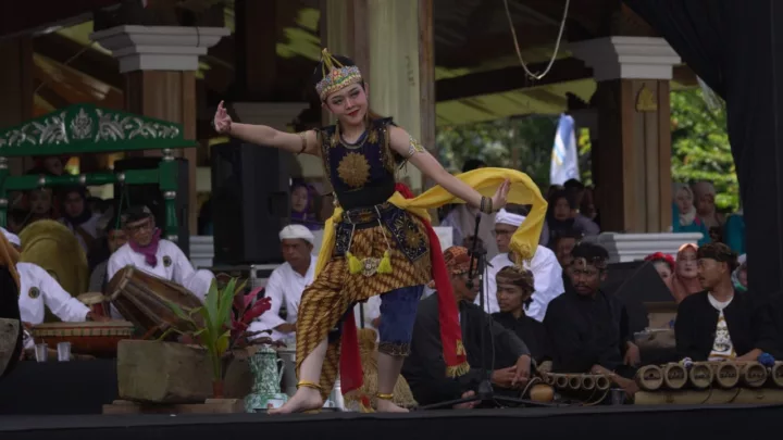 Gelar Karya Budaya Sumedang Tegaskan Jati Diri Sunda yang Luhur Gelar Karya Budaya Sumedang Tegaskan Jati Diri Sunda yang Luhur