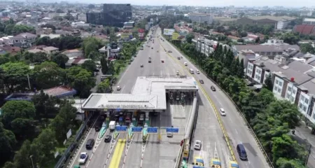 Volume Lalu Lintas Libur Paskah Naik di GT Cileunyi dan Pasteur Gerbang Tol Cileunyi