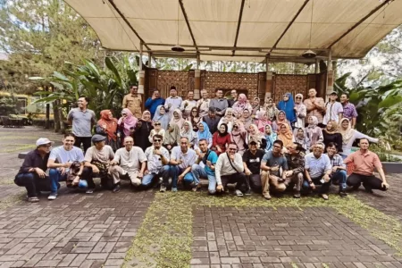 Halal Bihalal Alumni SMPN 1 Garut 1988 Penuh Kehangatan