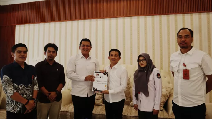 KPU Purwakarta mengembalikan sisa dana hibah Pemilihan Umum Kepala Daerah (Pemilukada) 2024 kepada Pemerintah Kabupaten Purwakarta