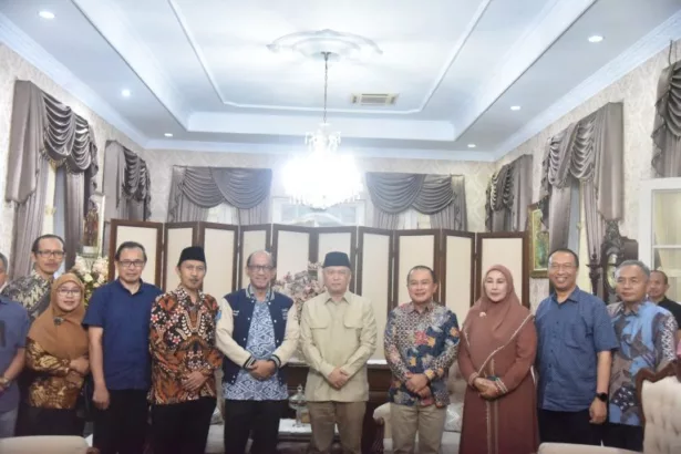 Menhub Dudy Pulang Kampung ke Kuningan, Bupati Sampaikan Usulan Jalan Lingkar dan Terminal Kertawangunan