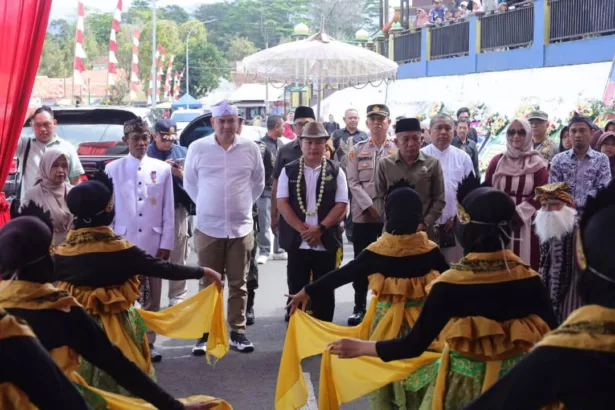 Milangkala ke-366 Desa Jagara, Mi Indung ka Waktu, Mi Bapa ka Jaman