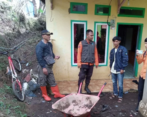 Rumah Terdampak Longsor di Pasir Wangi Kabupaten Garut