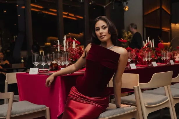 Valerie Thomas Rayakan Pesta Ulang Tahun ke 26 (@valerieethomas)