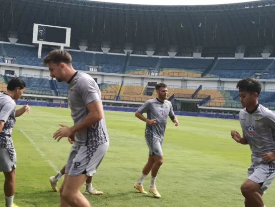 Musim Ini Persib Hanya Tampil Full Tim Satu Kali, Ini Respon Bojan Hodak