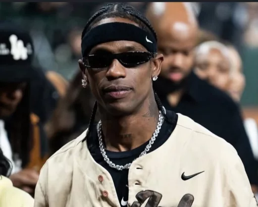 Travis Scott Sambangi India di Konser 'CIRCUS MAXIMUS WORLD TOUR' (@travisscot)