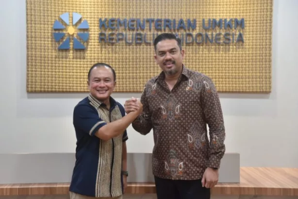 Bupati Kuningan Temui Menteri UMKM, Bahas Pemberdayaan 43 Ribu Pelaku Usaha