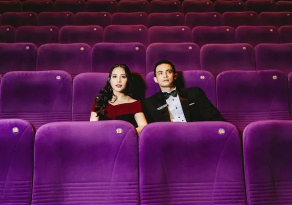 Supprt Pasangan! Prilly Hadiri Gala Premiere Film Terbaru Omara (@prillylatuconsina96)