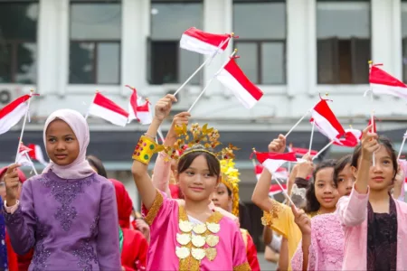 Balai Kota Jadi Panggung Perempuan: Farhan Sebut Bandung Punya Kartini Sendiri! Balai Kota Jadi Panggung Perempuan: Farhan Sebut Bandung Punya Kartini Sendiri!