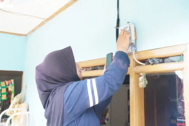 PLN UP3 Bandung Ajak Masyarakat Aktif Menggunakan Fitur SwaCAM Tanggal 23-27 Setiap Bulannya Serta Memantau Penggunaan Listriknya pada Aplikasi PLN Mobile