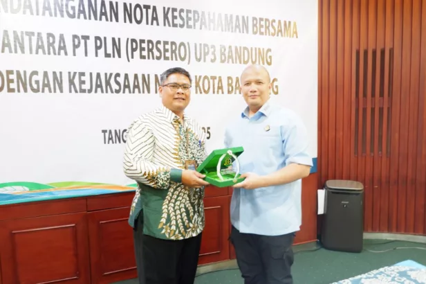 PLN UP3 Bandung Tandatangani Nota Kesepahaman Bersama dengan Kejaksaan Negeri Kota Bandung