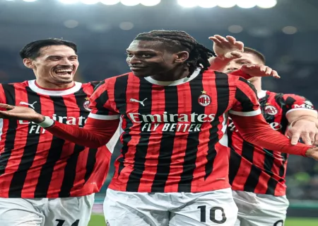 Sergio Conceicao Meledak! Milan Kalah Lagi dan Diterpa Isu Pelatih Baru Sergio Conceicao geram usai AC Milan kalah 0-1 dari Atalanta di San Siro