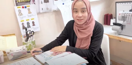Alkhansas beri rekomendasi buku fashion design untuk pemula