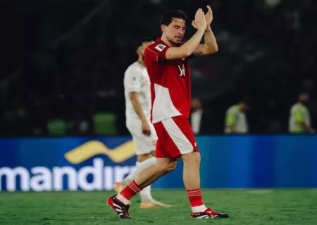 Dean James Juara, Pemain Keturunan Lain Justru Terancam Degradasi Dean James meraih gelar juara, tiga pemain keturunan Timnas Indonesia terancam degradasi