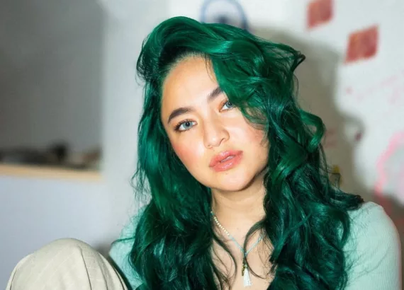 Marshanda Jalani Ritual Melukat di Bali (@marshanda99)