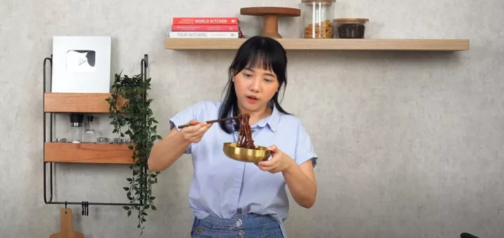Luvita Ho bagikan resep Jjajangmyeon
