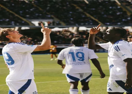 Duet Maut Nico Paz dan Assane Diao Antar Como Bungkam Lecce Bomber Como 1907, Nico Paz (kiri)