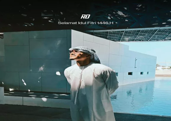 Ragnar Oratmangoen berbagi kebahagian untuk anak-anak Gaza di Hari Raya Idul Fitri