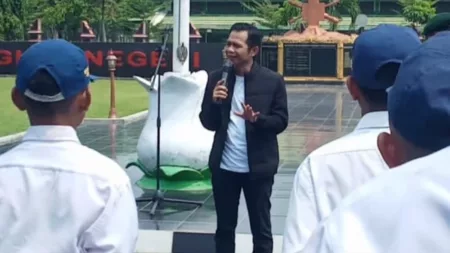 Bupati Purwakarta Saepul Bahri Binzen