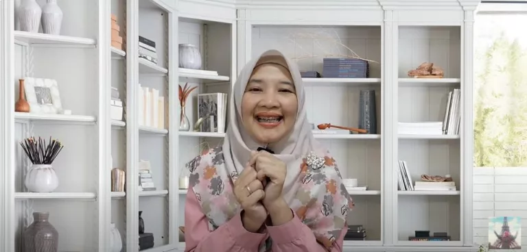 Dr. Ira Mirawati bahas teknik mencari referensi skripsi dari Google Scholar