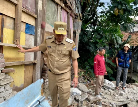 Pemkot Bandung Tegas: Bangunan Liar di Bantaran Sungai Akan Ditertibkan