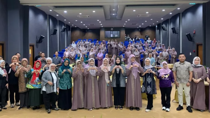 Jabar Berdayakan Lansia Perempuan Lewat Sekolah Inovatif DP3AKB