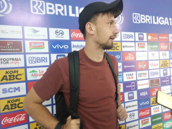 Mateo Kocijan Ungkap Kebahagiaannya Setelah Meraih Trophy Pertama Bersama Persib