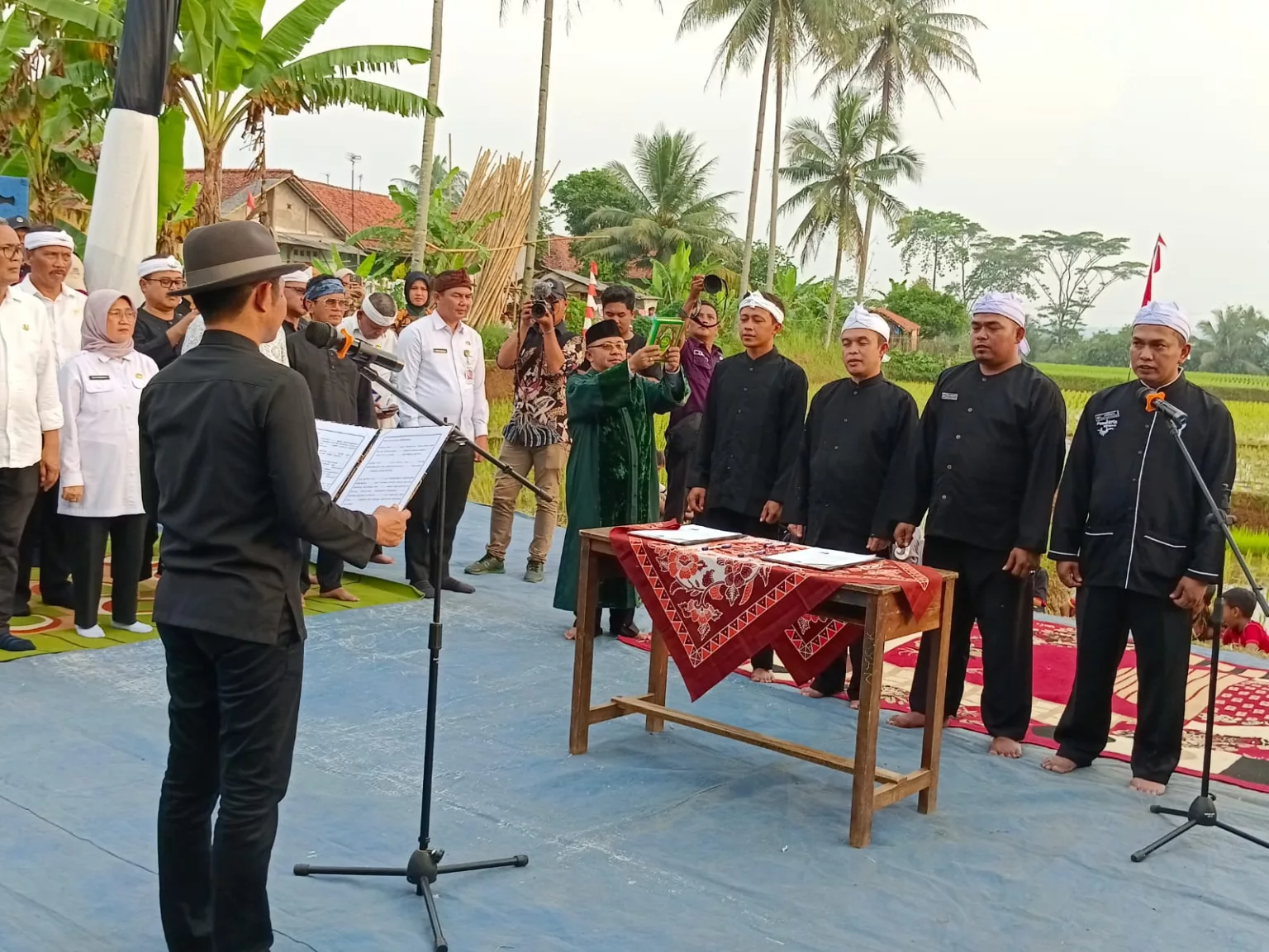 Pelantikan Kepala Desa PAW di Purwakarta