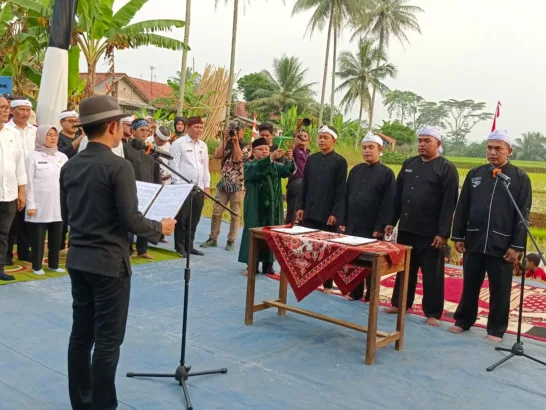 Pelantikan Kepala Desa PAW di Purwakarta
