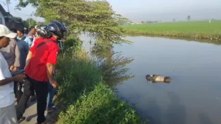 Mayat Pria Tak Dikenal Mengapung di Saluran Irigasi Jayakerta