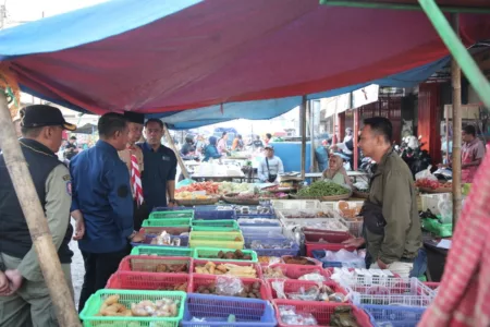 Pedagang Di Garut Ditertibkan Demi Kelancaran Lalu Lintas