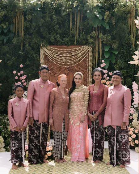 Luna Maya/IG @lunamaya