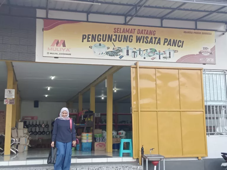 Wisata Panci, Destinasi Unik Perabotan Rumah Tangga di Pasuruan